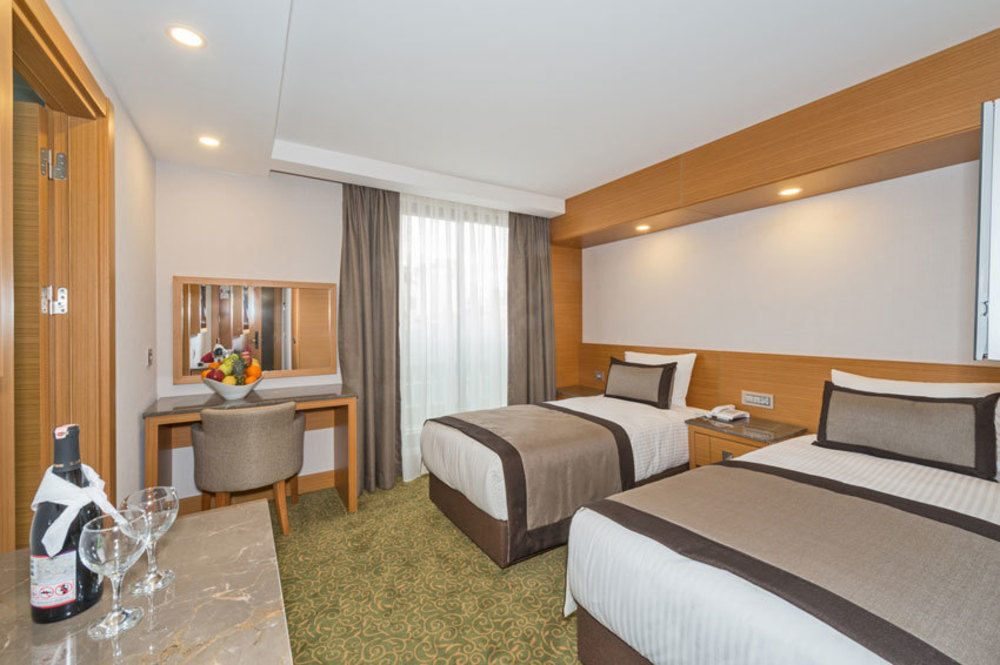 Bisetun Hotel Istanbul Exterior foto